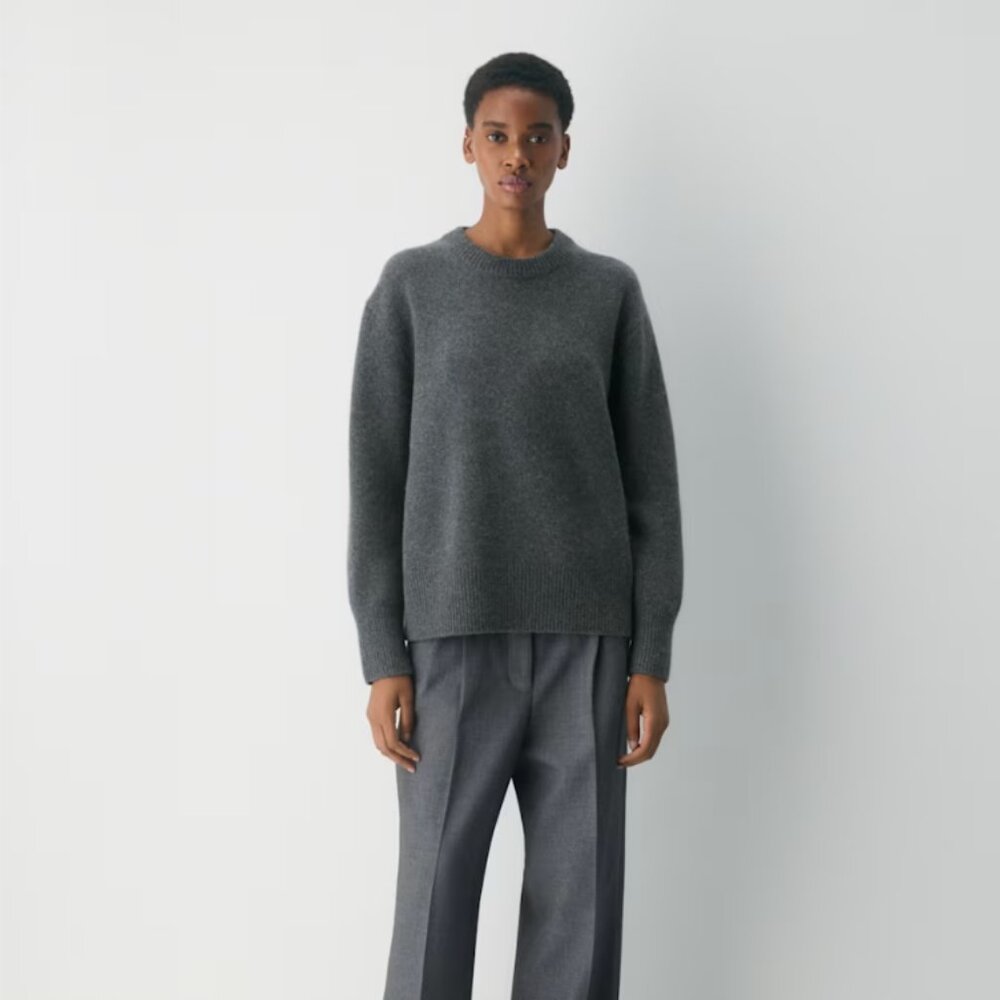 Aritzia Plush 100% CASHMERE Oversized Crew Sweater (Heather Charcoal, size M)